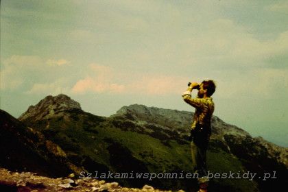 Tatry. Rok 1981. Przełęcz pod Kopą Kondracką. Widok na Giewont.